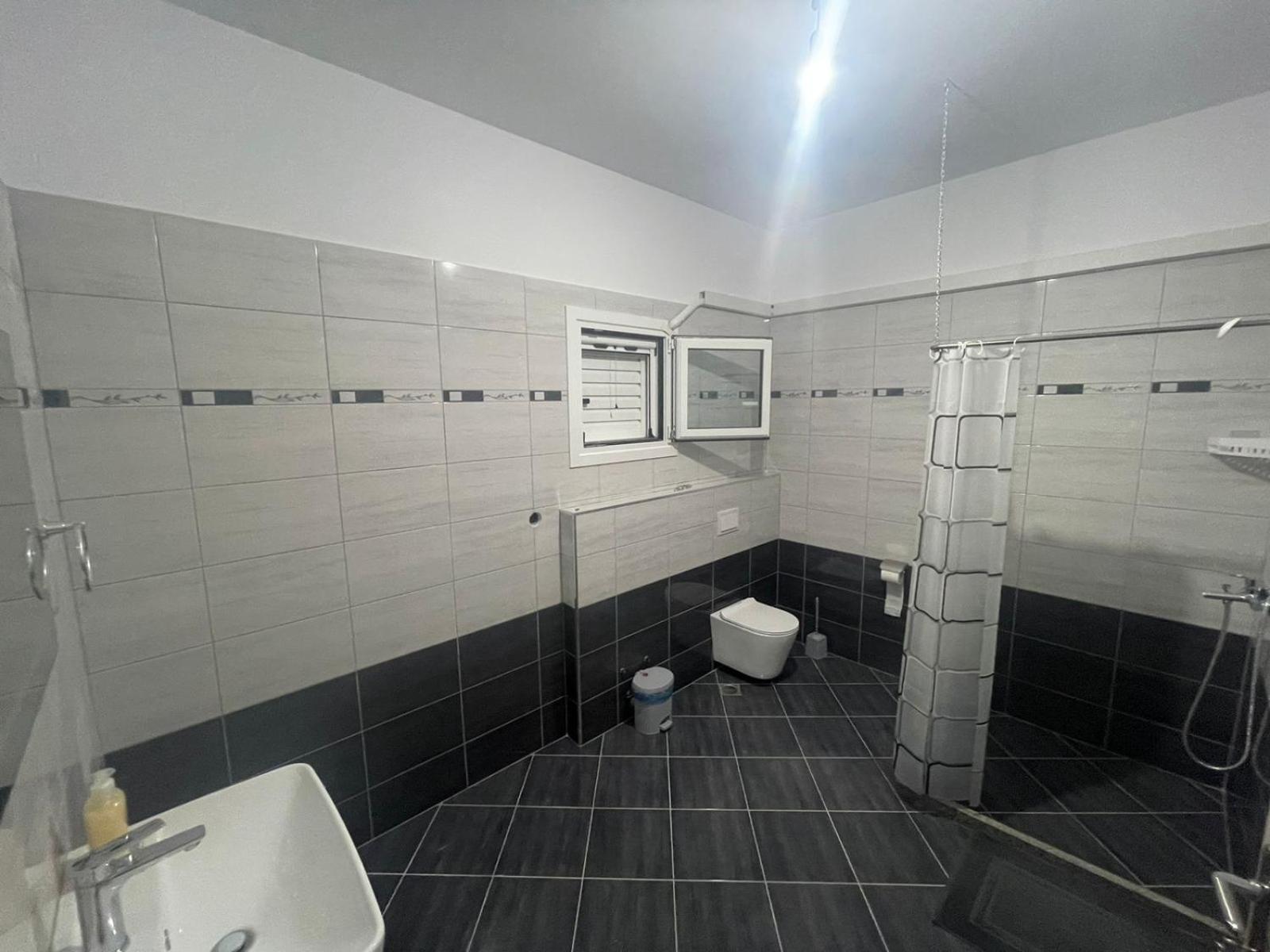 Vanesa Rooms Sarandë Eksteriør bilde
